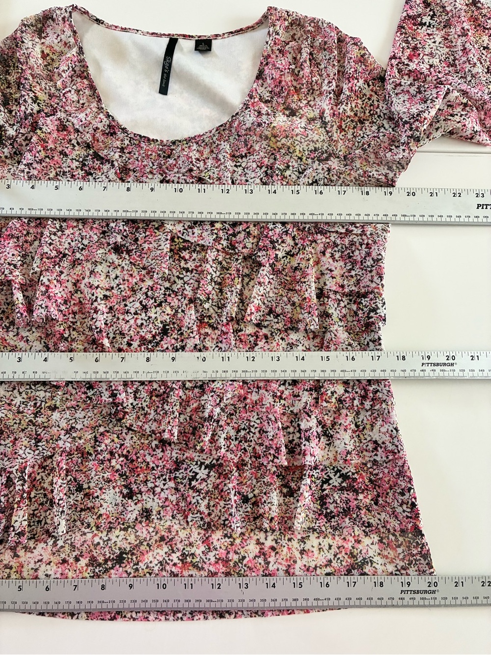 VTG Skye's the Limit L Pink Poly Spandex Multi-Print Long Sleeve Scoop Neck Top - Picture 7 of 12
